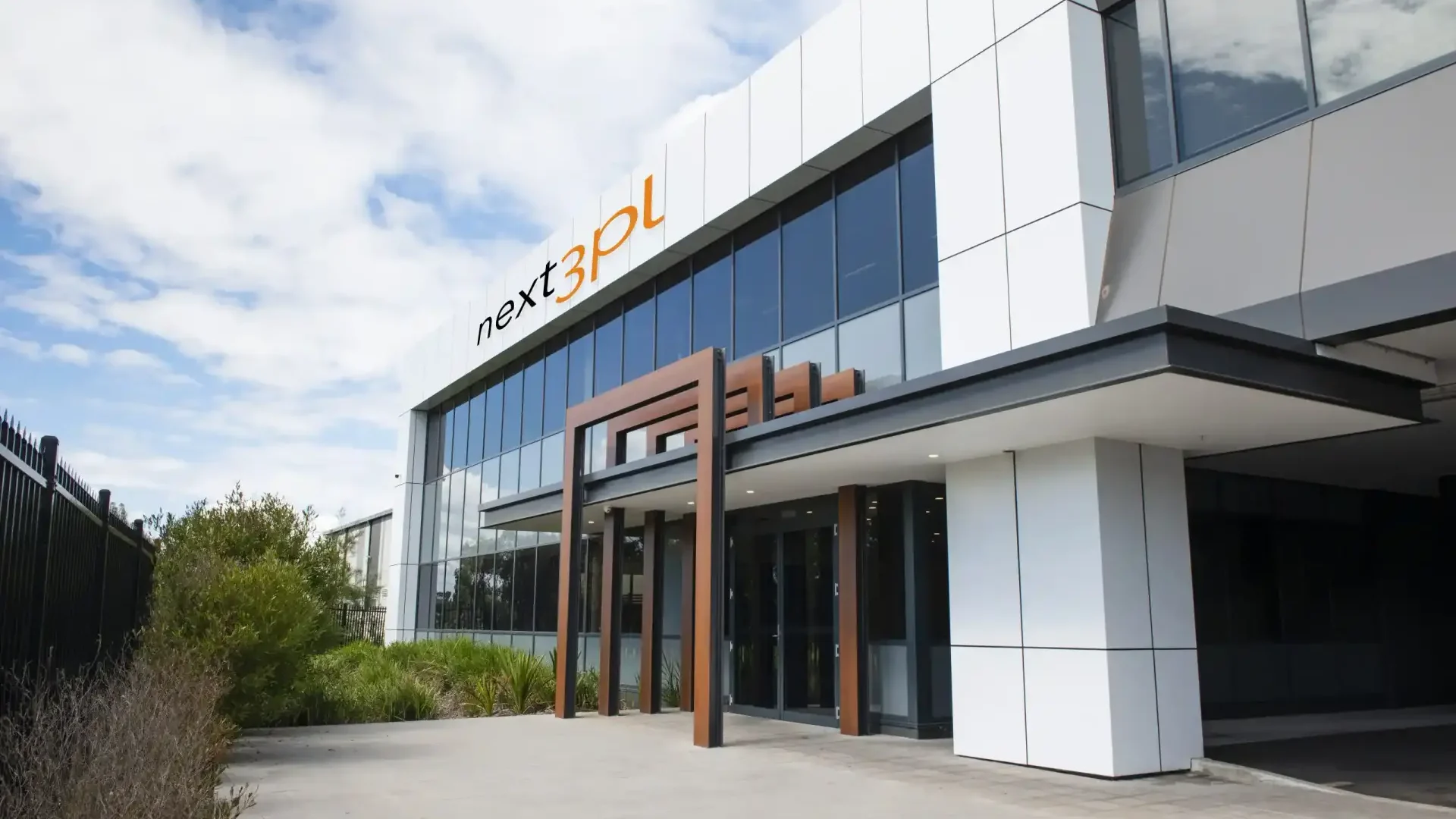 Modern next3pl Ingleburn warehouse building exterior